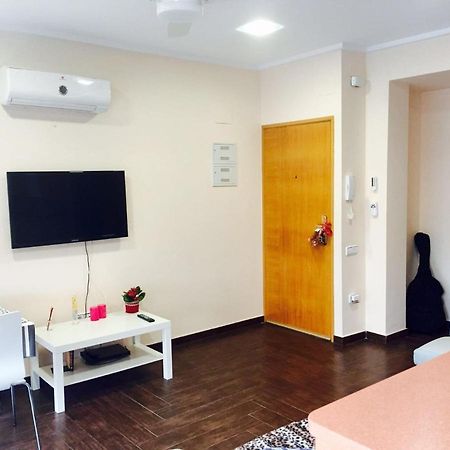 Barraques 65 Playa De Gandia Solo Para Familias المظهر الخارجي الصورة