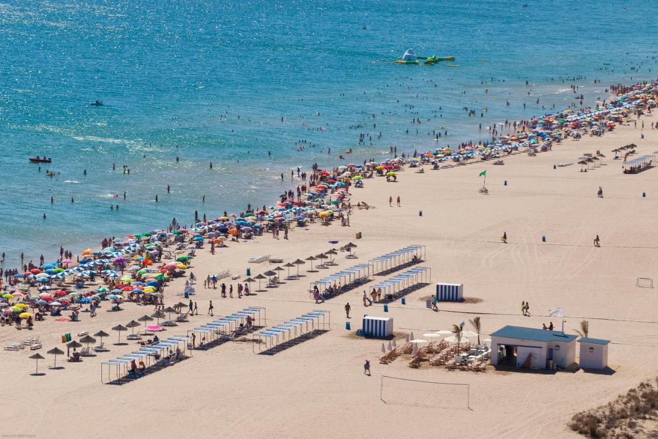 Barraques 65 Playa De Gandia Solo Para Familias المظهر الخارجي الصورة